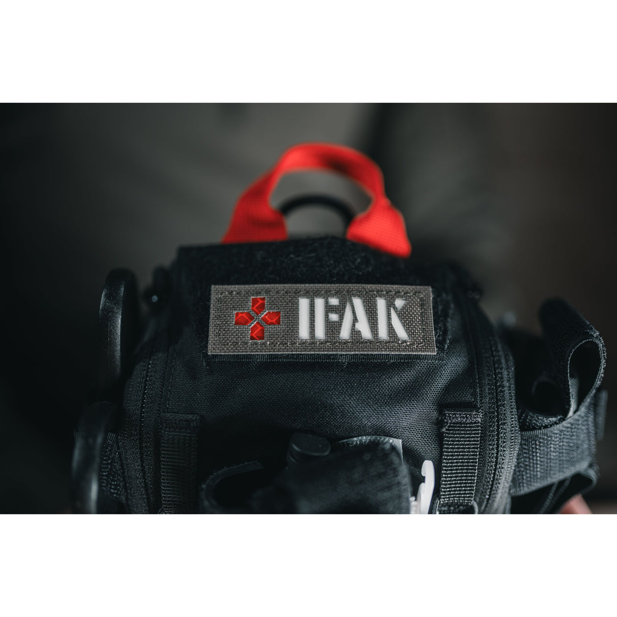 IFAK MEDIC Lasercut Patch Flour & Reflective