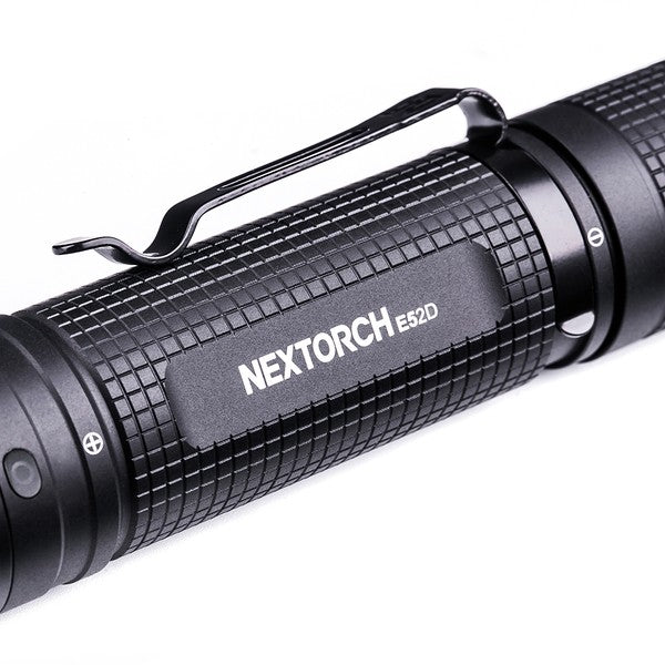 NEXTORCH E52D Outdoor LED-Taschenlampe mit 3700 Lumen und 21700 Akku