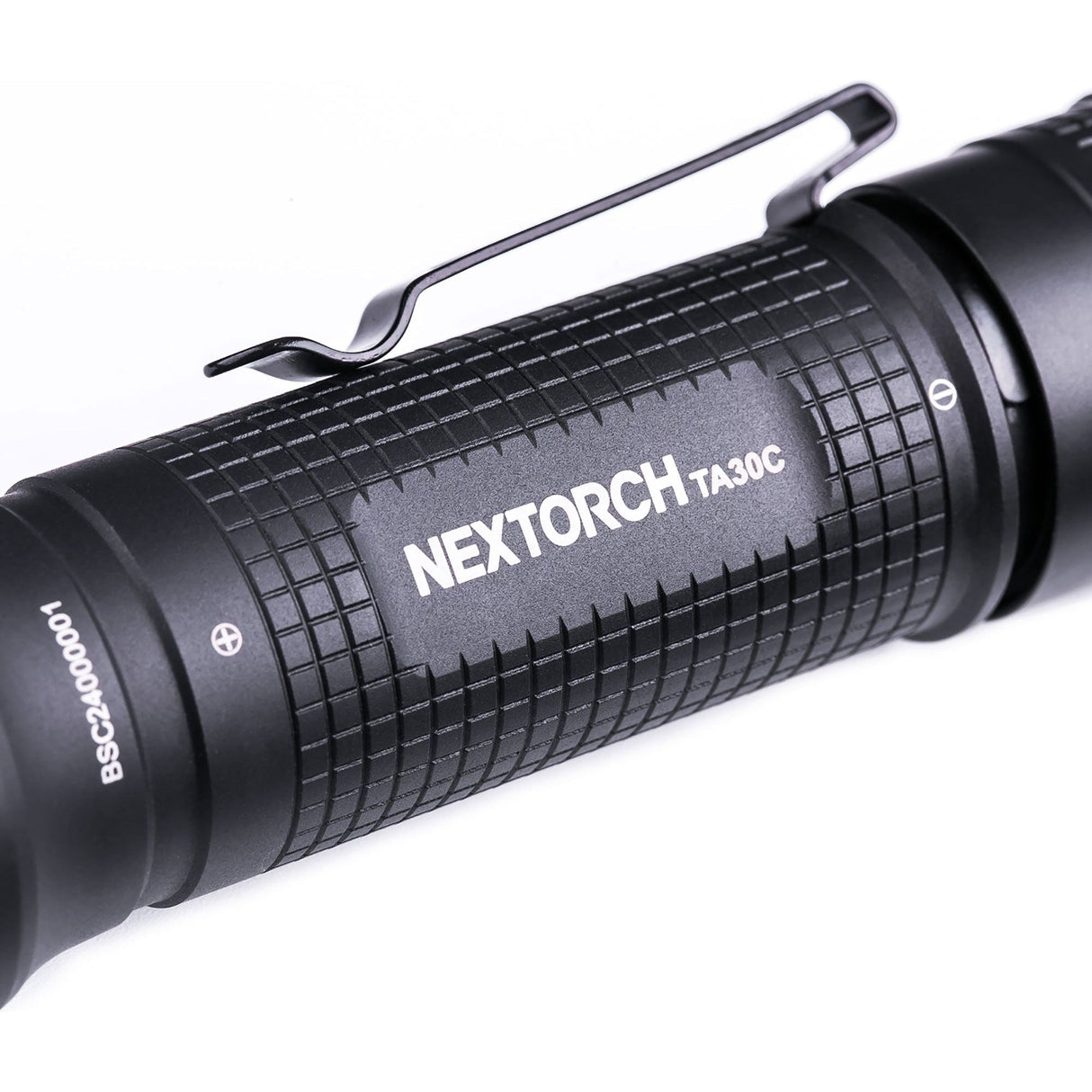 Nextorch TA30C Tactical LED Einsatz-Taschenlampe 1600 Lumen