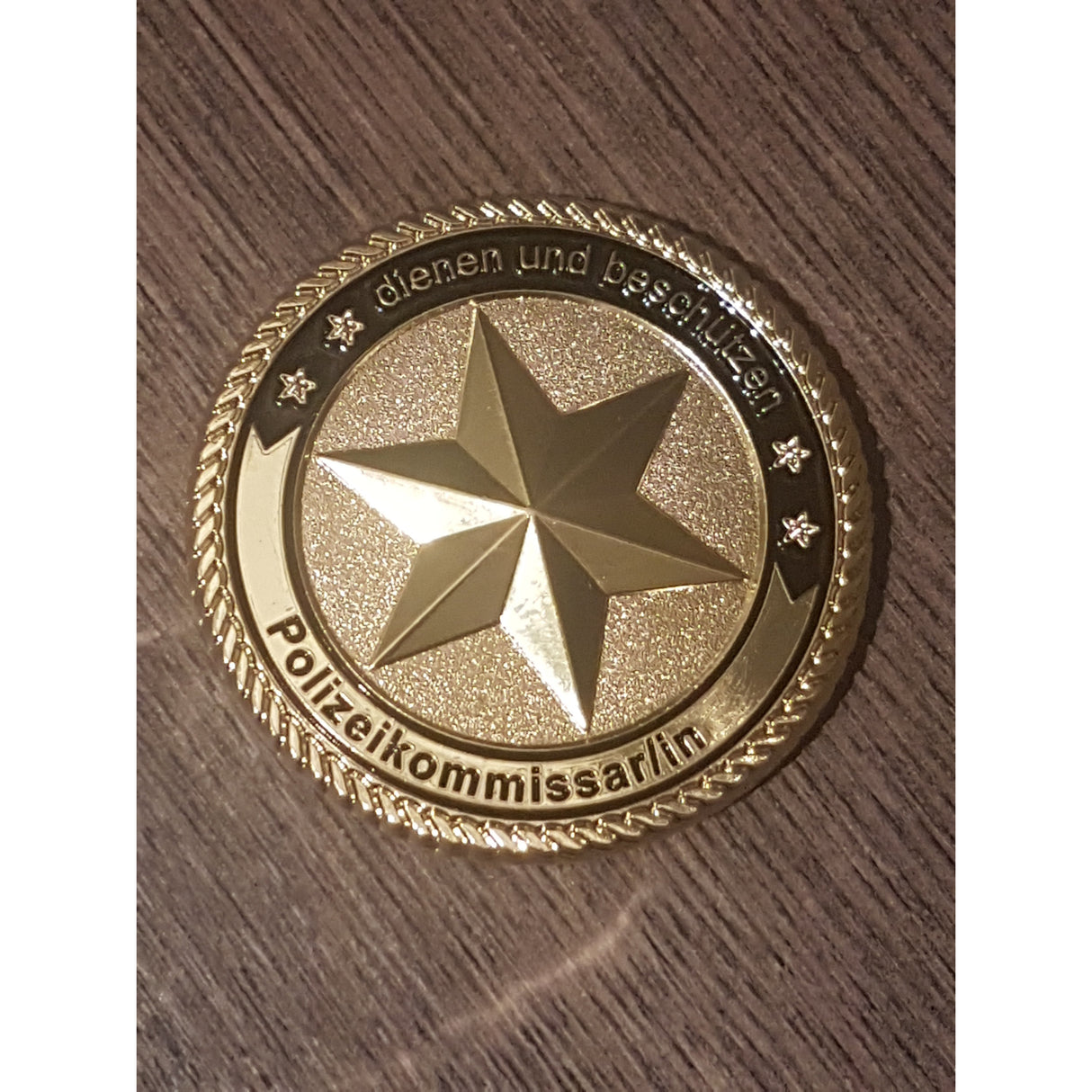 Polizeikommissar/in Coin - Polizeimemesshop