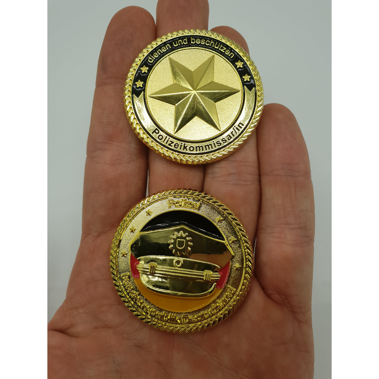 Polizeikommissar/in Coin - Polizeimemesshop