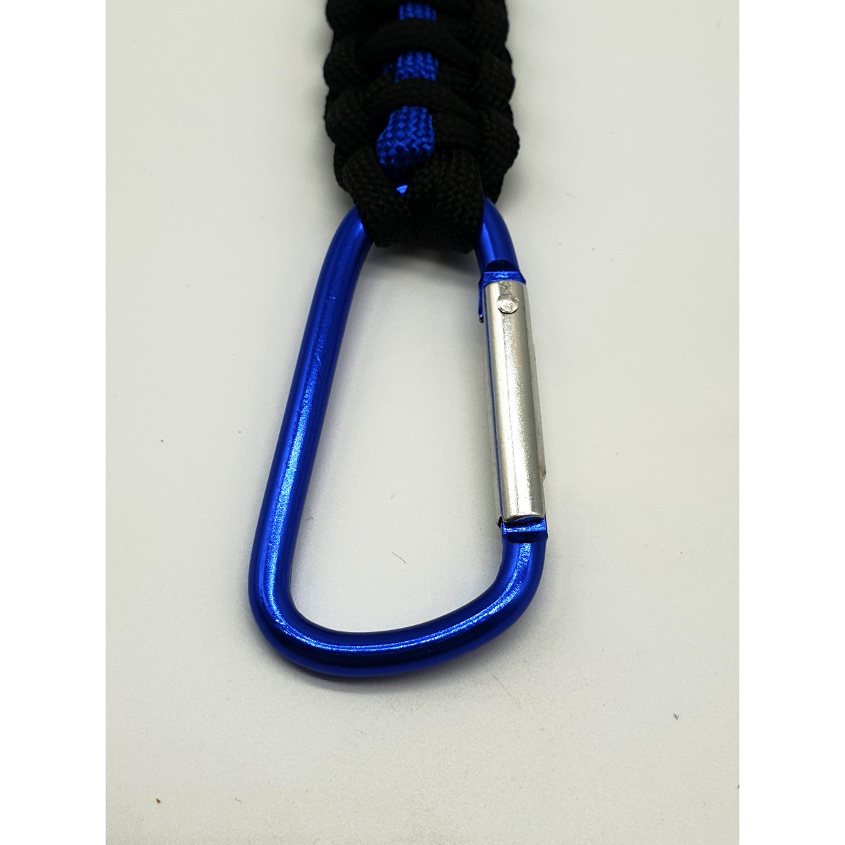 Thin Blue Line Paracord Schlüsselhalter - Polizeimemesshop