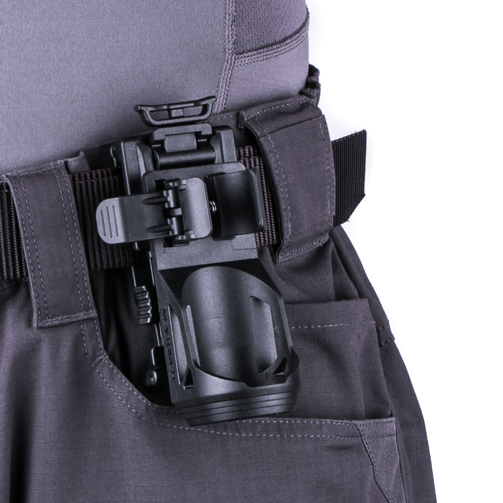 Nylon-Taschenlampen-Holster – 4er Set, Robust & Kompakt – Für Taschenlampen Bis 14 Cm Länge