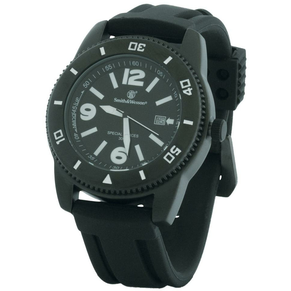 Smith &amp; Wesson Special Forces watch with diver's strap